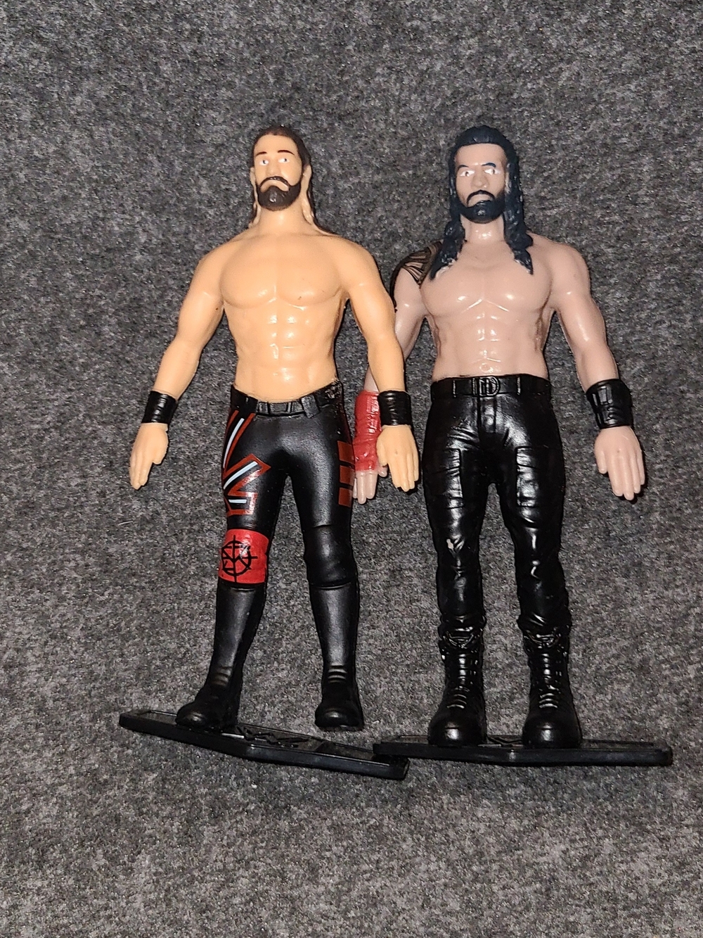FleXfigs: Seth Rollins & Roman Reigns - 2 Character  set- WWE Superstars